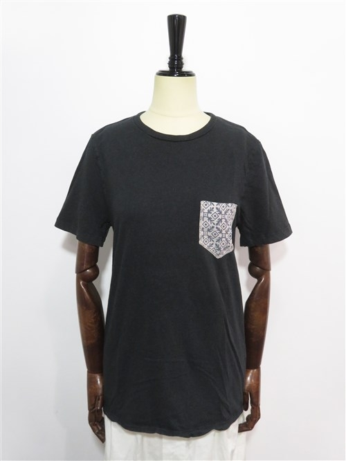 パッチワーク ポケット Tシャツ